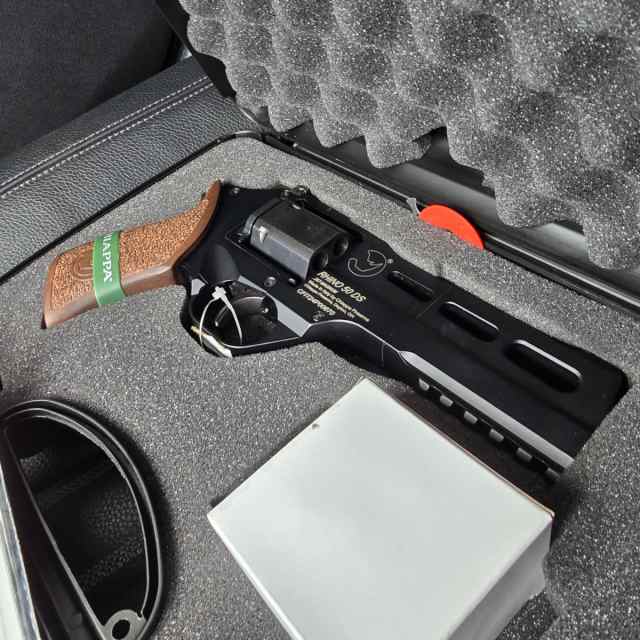 Chiappa Rhino .357 Magnum BNIB