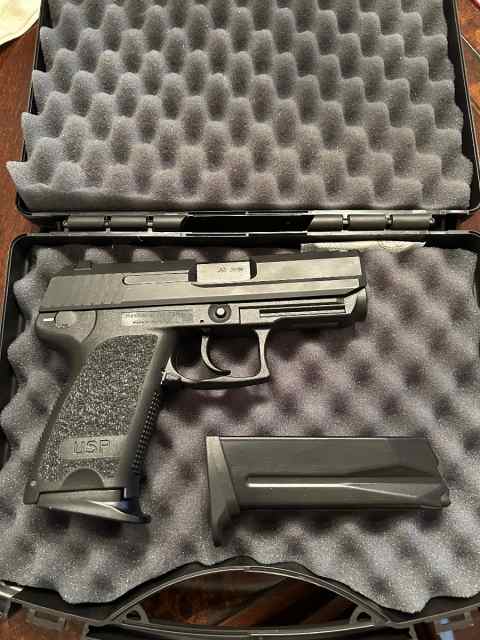 HK USP Compact 45 V7