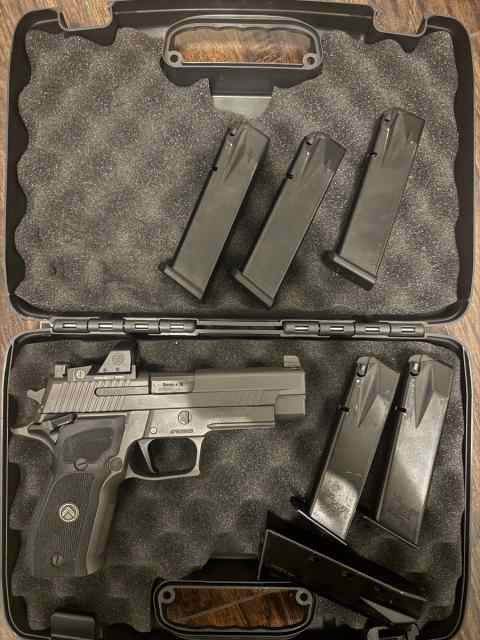 Sig Sauer Legion P226 SAO 9mm 6-Mags