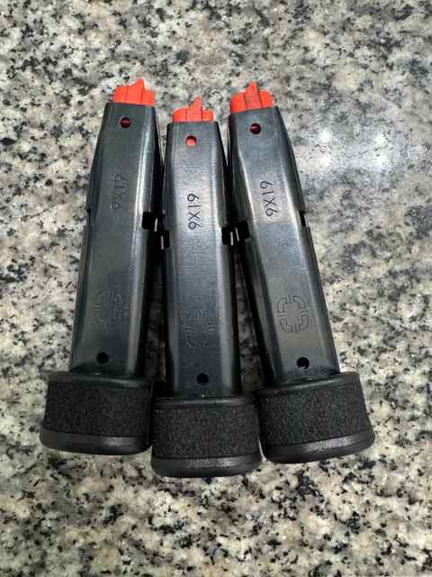 3 Shadow System CR920 mags