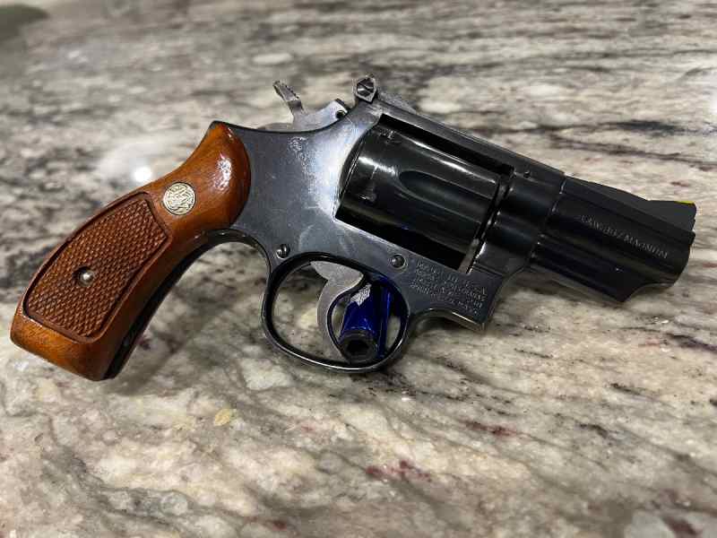 Smith and Wesson 19-4 2.5” 