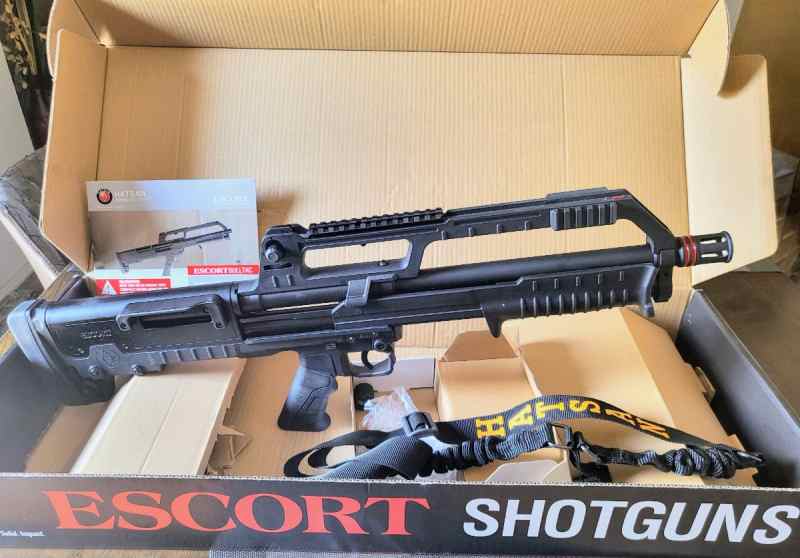 Escort Bulltac 12ga pump Shotgun. $350.