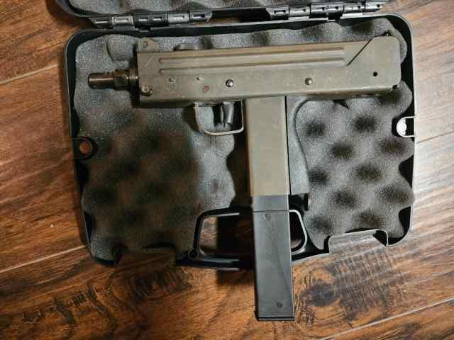Cobray m-11 9mm