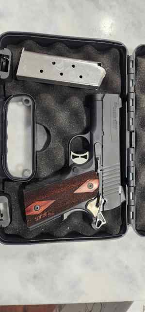 Sig 1911 ultra compact 45