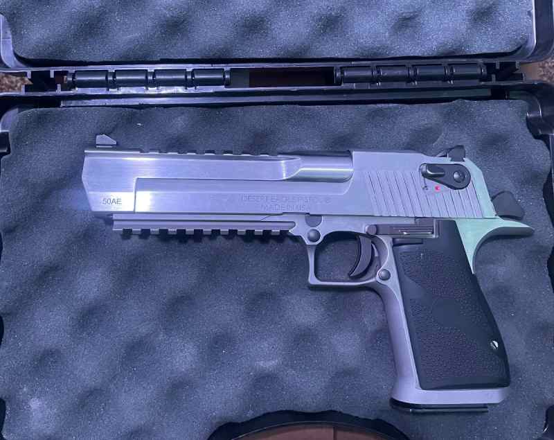 WTS Magnum Research Desert Eagle 50 AE