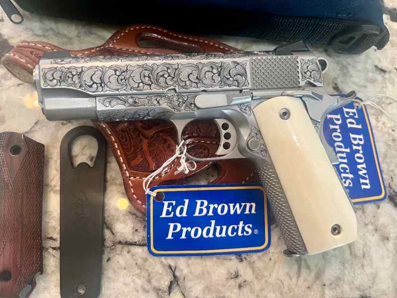 ED BROWN KOBRA CARRY