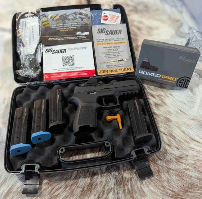 SIG SAUER P320 NITRON COMPACT 9MM W/SIG 1 PRO