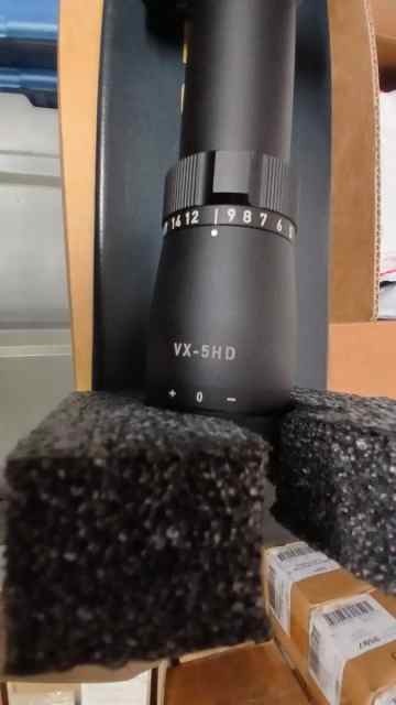 Leopold VX5HD 10.jpg