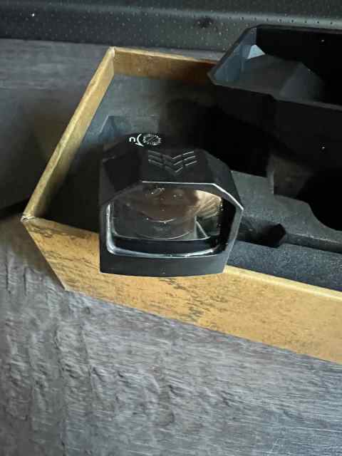 Swampfox Liberty Red Dot