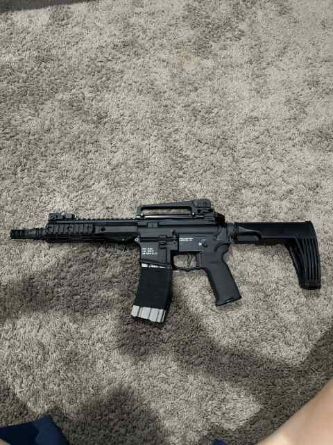 Aero precision (8inch) .300 blackout 