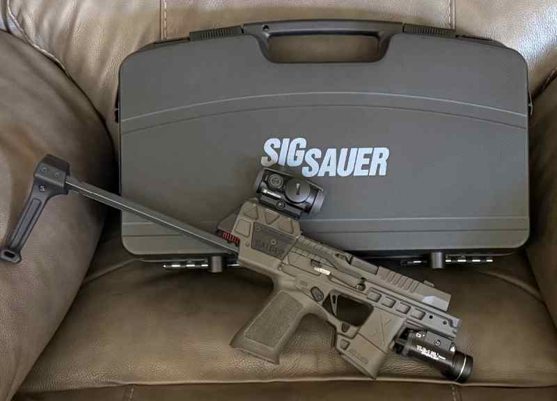 Sig Sauer P320 Flux Raider Legion w/ Extras - NEW!