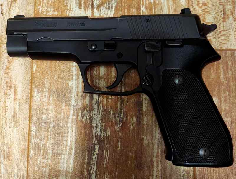 Sig Sauer P220 .45 Made in Germany