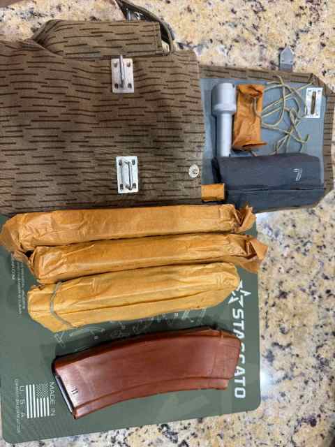 FS/FT2 handguns and 4 AK74 mags 