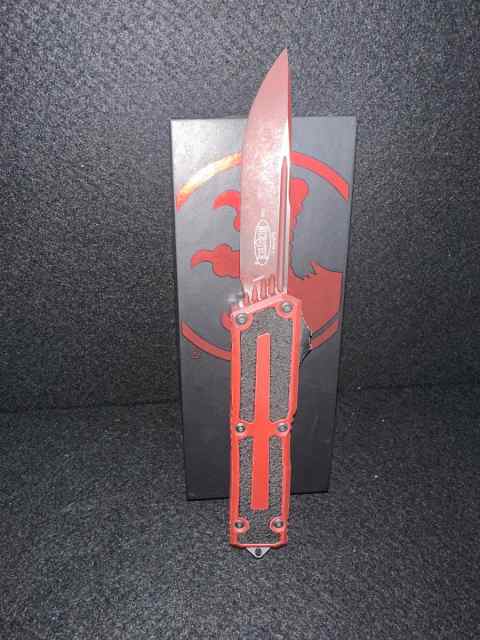New Microtech Scarab II red