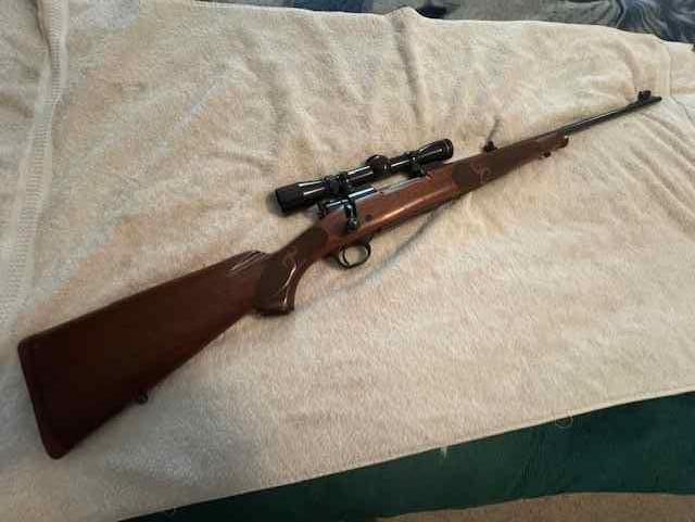 Winchester Model 70 XTR Featherweight