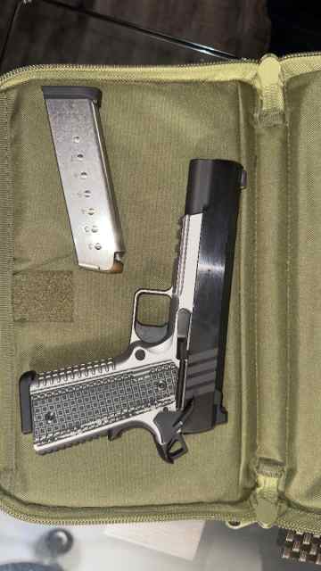 Springfield  Emissary.45 ACP