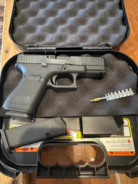 Glock 19 mos