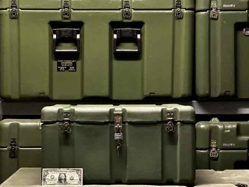 MILITARY TACTICAL PELICAN HARDIGG STORAGE CASE