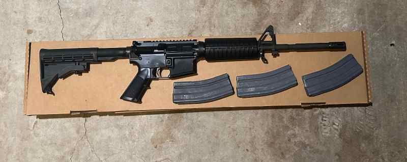 Colt semi auto M4 Carbine