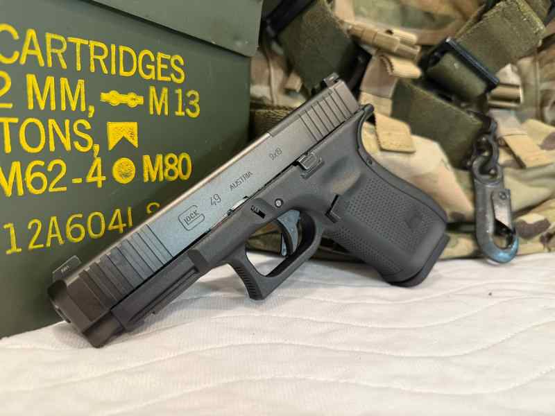 Glock 49 MOS – New in Box – Factory Night Sights