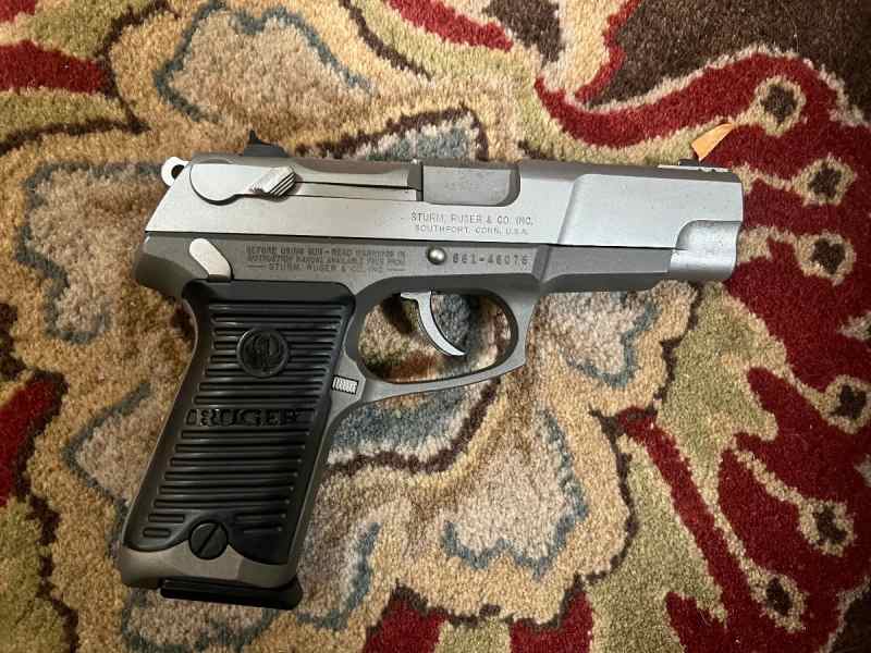 Ruger P90 .45 in very good condition 