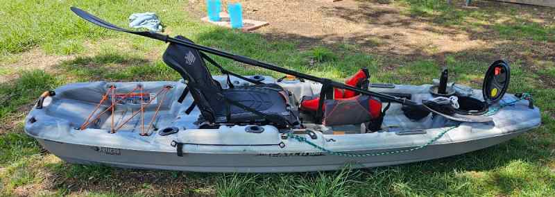 Pelican premium The Catch 100 kayak with extras.