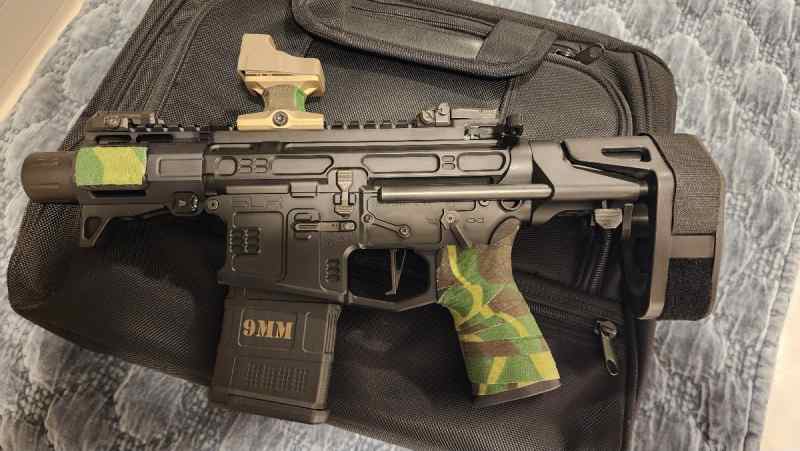 Breacher&#039;s Customs &quot;Lil Nina&quot; 9mm Micro AR