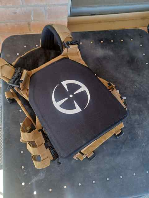 Plate Carrier with Level 3 Ceramic Plate