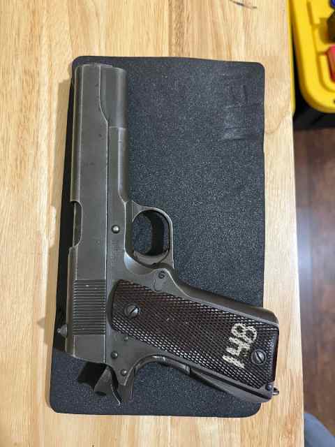 1945 Remington Rand M1911A1