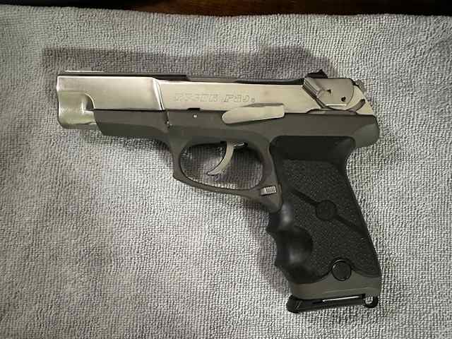 Ruger P89-2.jpg