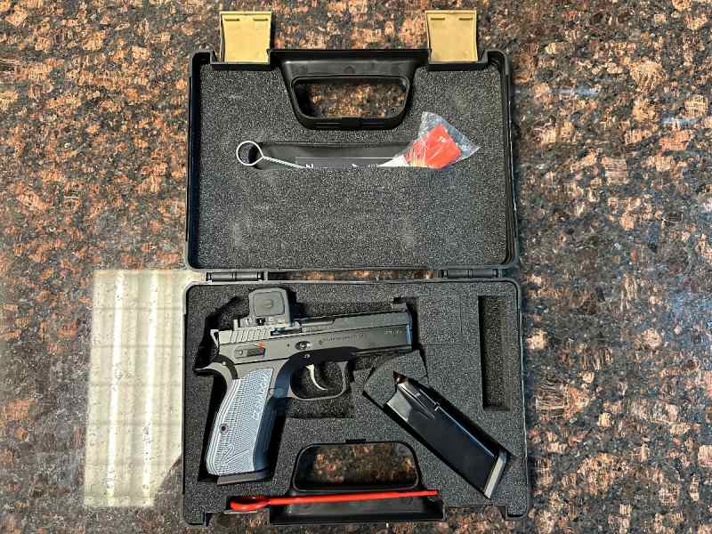 CZ Shadow 2 Compact with RCR 