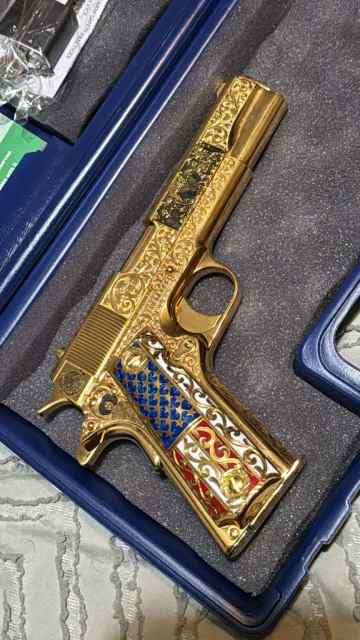 Colt 1911 24k gold 