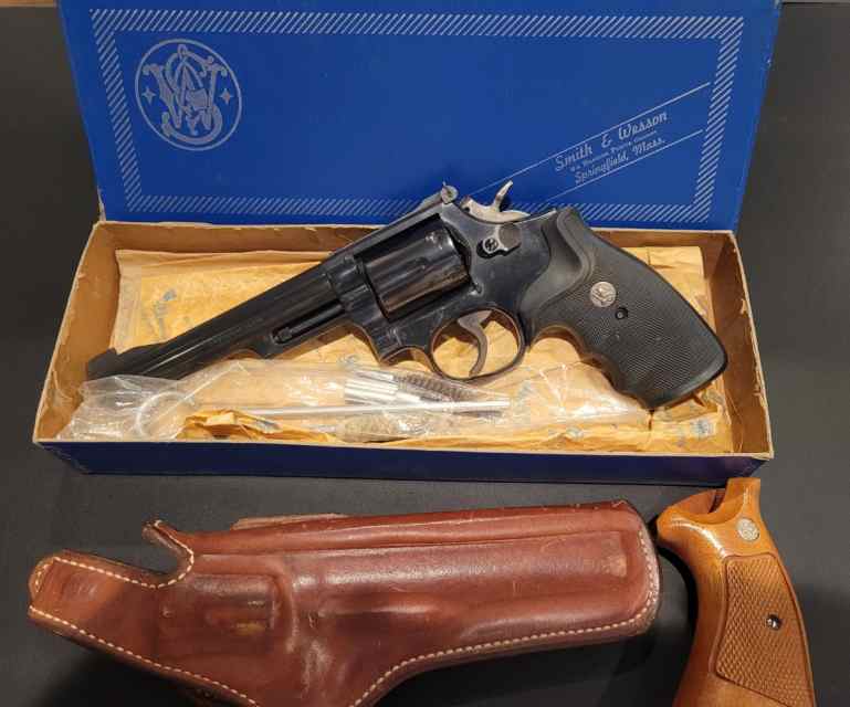 S&amp;W Model 19 .357, Weatherford