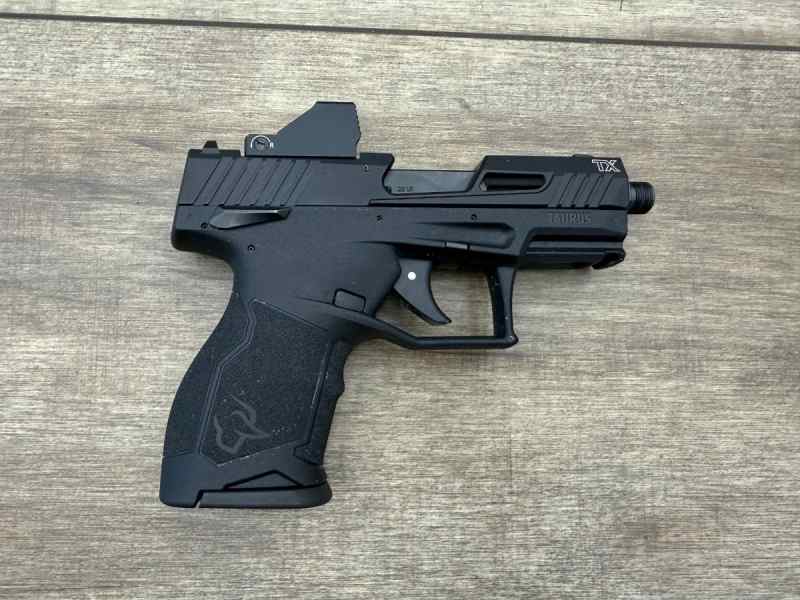 *USED* TAURUS TX22 W/ OPTIC AND TRIGGER
