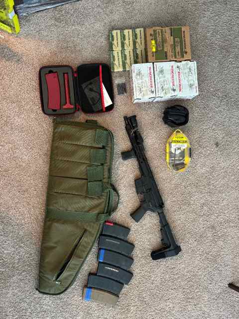 AR15 Pistol Package! W/ Ammo and more!