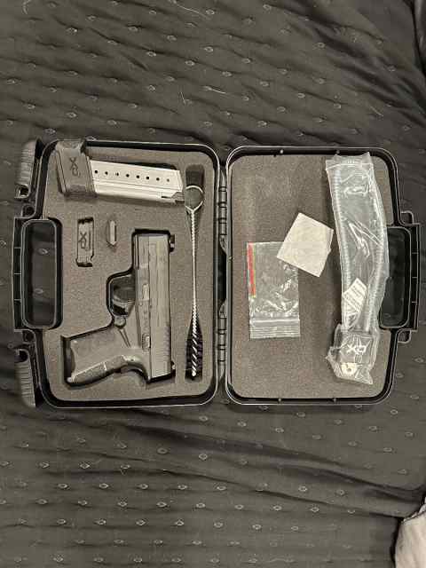Springfield  XDS 3.3 9mm