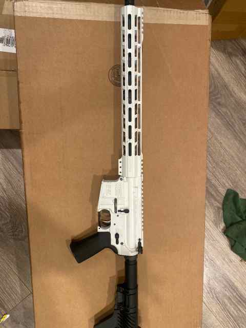 Used abc ar 15 stormtrooper white 