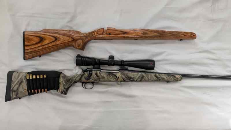 Remington Model 700 .30-06 (extra wood stock)