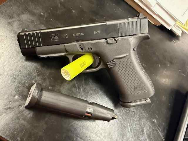 Glock 48 MOS, 2-15 PSA mags - $500