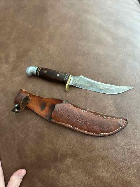 Vintage Western USA W-39 Fixed-Blade Hunting Knife