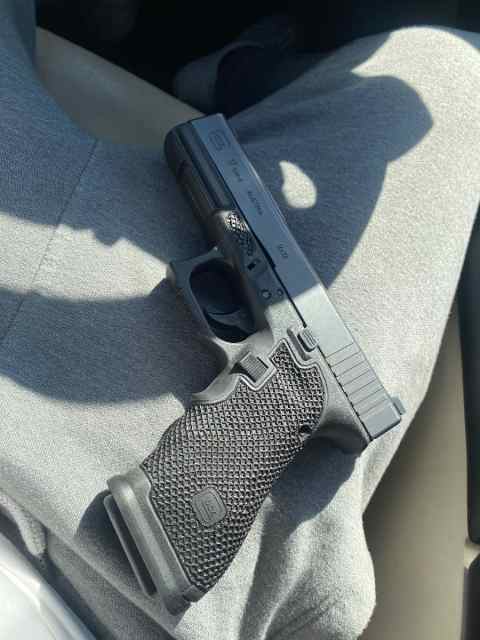 Custom Glock 17