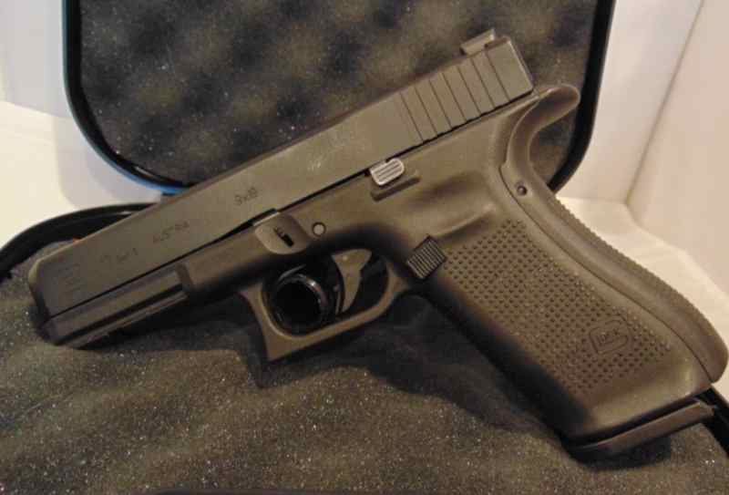 Glock 17 Gen 5 9mm 4.5&quot; Barrel