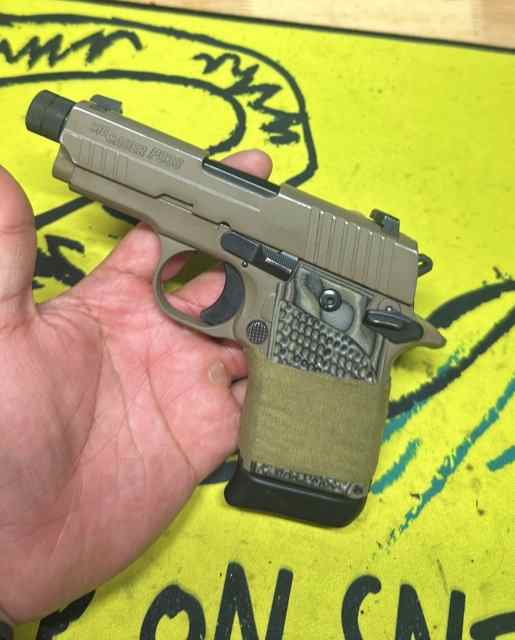 SIG P938