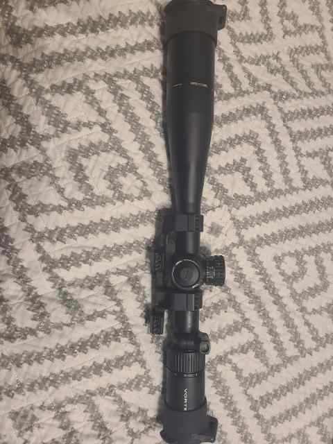 Vortex Viper II 5x25 MRAD with Seekins mount