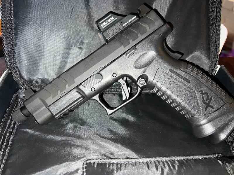 Springfield XDM Elite OSP with holosun 