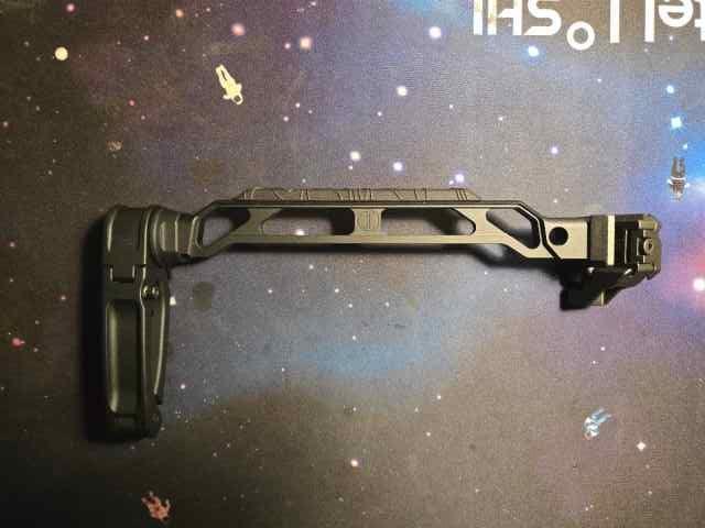 Folding Brace Tail Hook