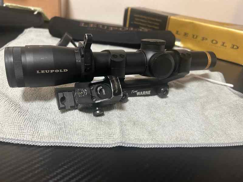 Leupold VX6 1-6x24mm Firedot w/ Burris 