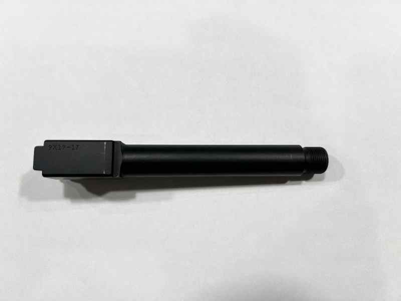 Glock 17 Threaded Barrel Gen 1-4 - NEW