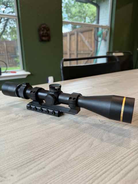  Leupold VX-3HD Rifle Scope - 3.5-10x40mm w/ Mount