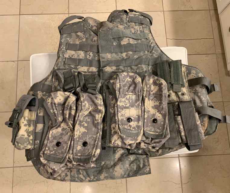 IOTV PLATE CARRIER LARGE 